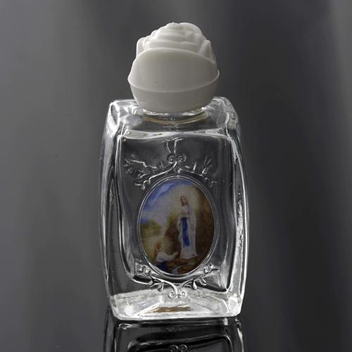 Bouteilles et fioles d'eau de Lourdes